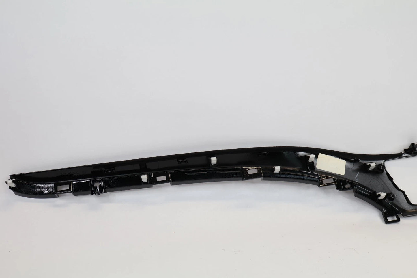 2016-2022 HONDA PILOT DASH UPPER CENTER TRIM BEZEL MOLDING COVER PANEL OEM