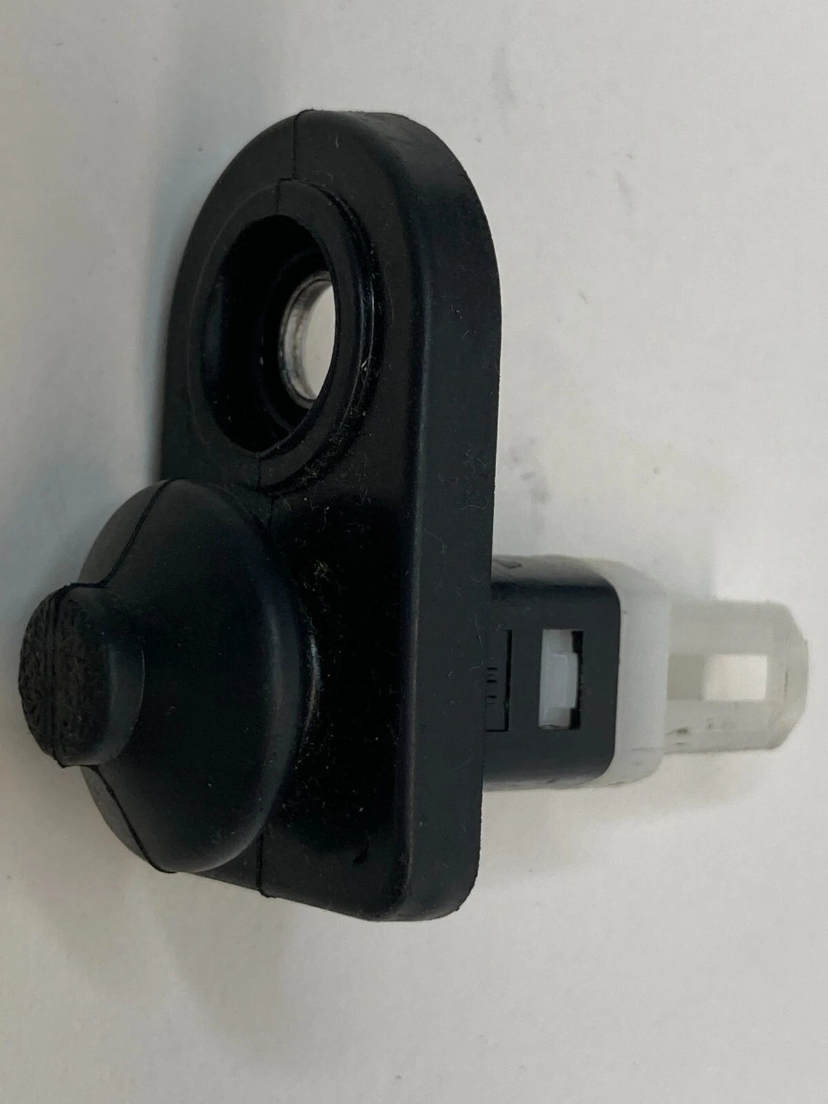 2007-2015 HYUNDAI SONATA FRONT RIGHT SIDE DOOR LIGHT SWITCH JAMB SENSOR OEM