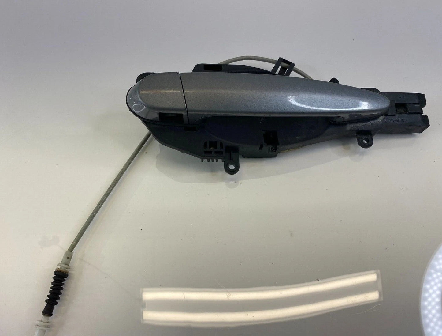 2007 07 BMW X5 REAR RIGHT PASSENGER OUTSIDE EXTERIOR DOOR HANDLE ASSEMBLY OEM