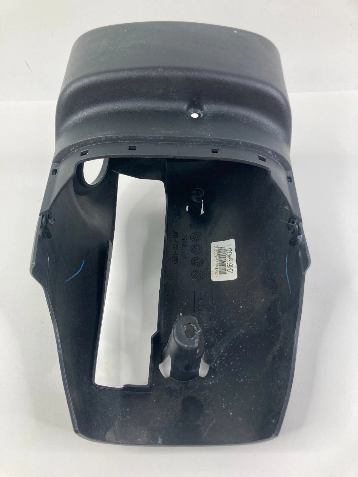 2012-2018 FORD FOCUS SEDAN 2.0 AT FRONT DRIVER SIDE UPPER & LOWER STEERING COVER