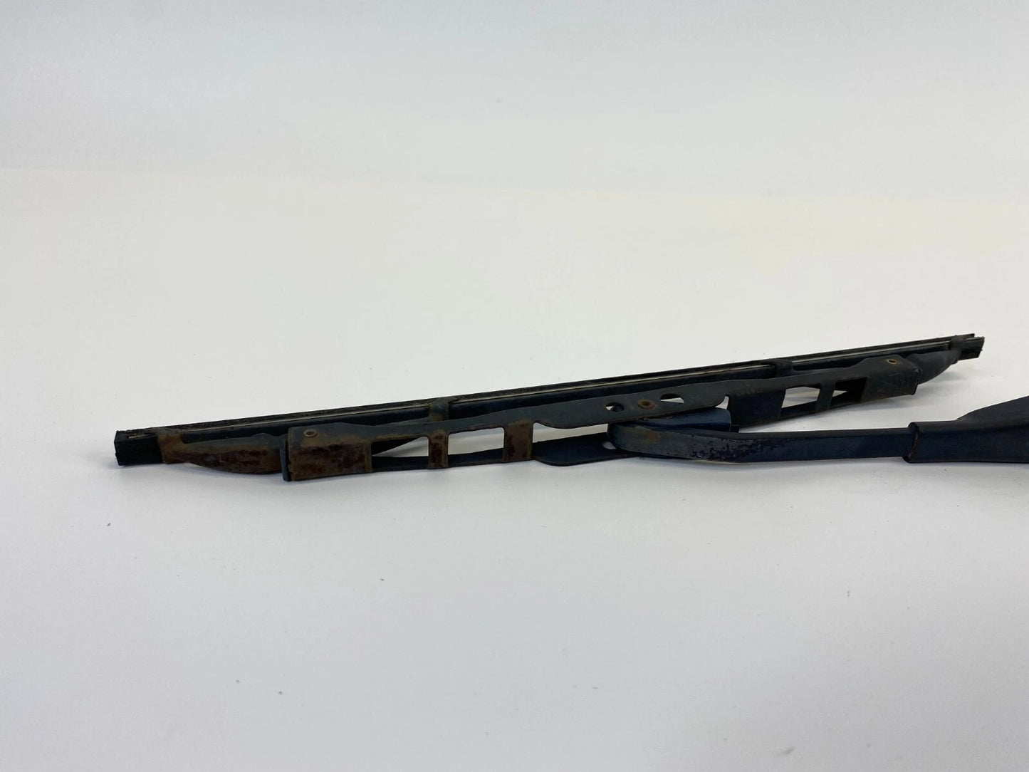 2007-2012 DODGE CALIBER REAR WINDSHIELD WIPER ARM & BLADE ASSY 05303787AD OEM