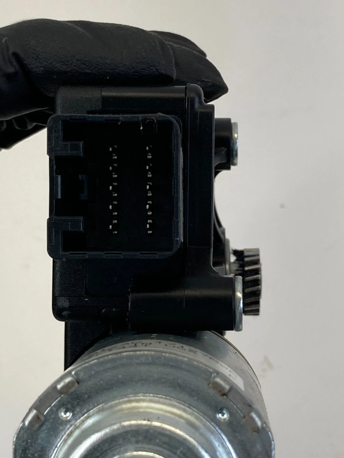 2006 2007 2008 2009 2010 HYUNDAI SONATA SUNROOF MOTOR ASSEMBLY 0178101-AC OEM