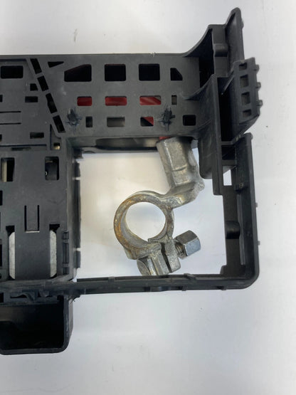 2011-2017 BUICK REGAL BATTERY FUSE BLOCK POSITIVE COMPARTMENT BLACK OEM 22902909