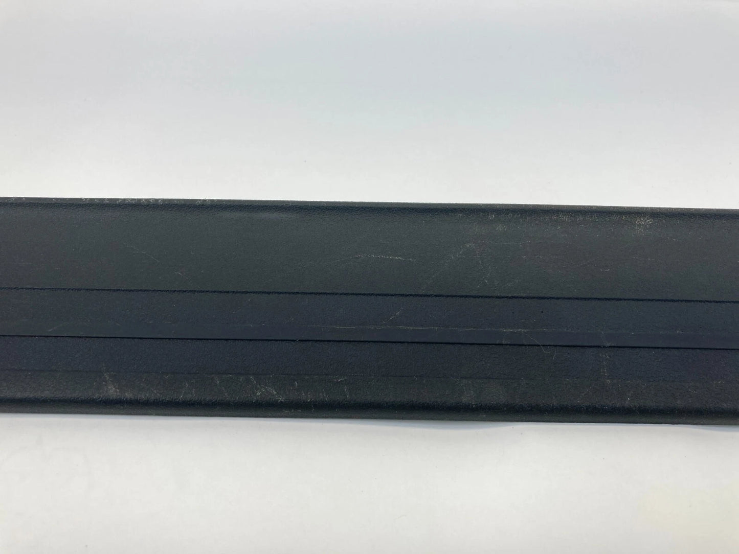 10-14 SUBARU OUTBACK LEGACY FRONT RIGHT PASSENGER DOOR SILL SCUFF PLATE COVER RH