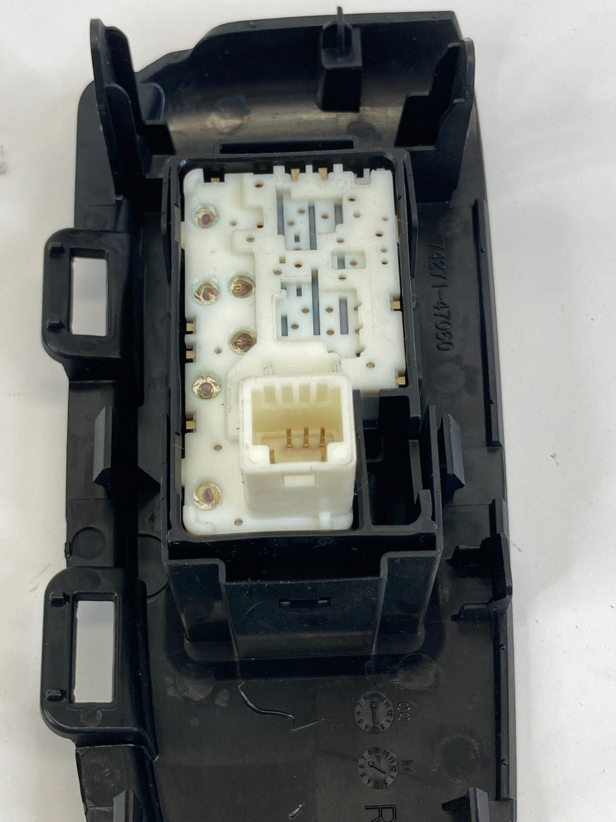 10-15 Toyota Prius Rear Right Door Window Switch W/Trim Bezel 74271-47060 OEM