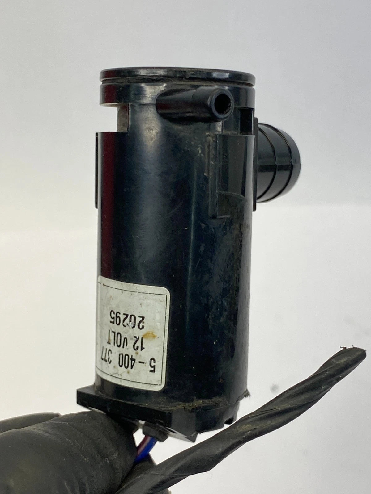 2005 NISSAN ALTIMA WINDSHIELD WASHER PUMP MOTOR WITH CONNECTORS 5-400377 OEM