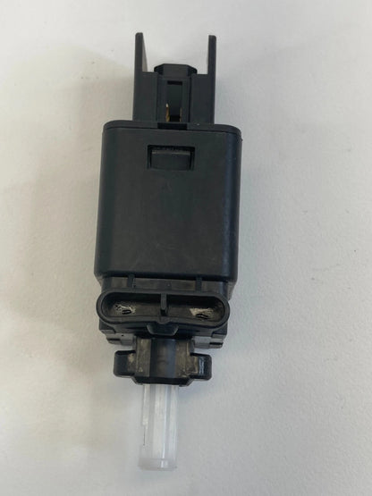 2007 08 09 10 11 2012 MAZDA CX-7 CX7 BRAKE LIGHT LAMP STOP SWITCH OEM