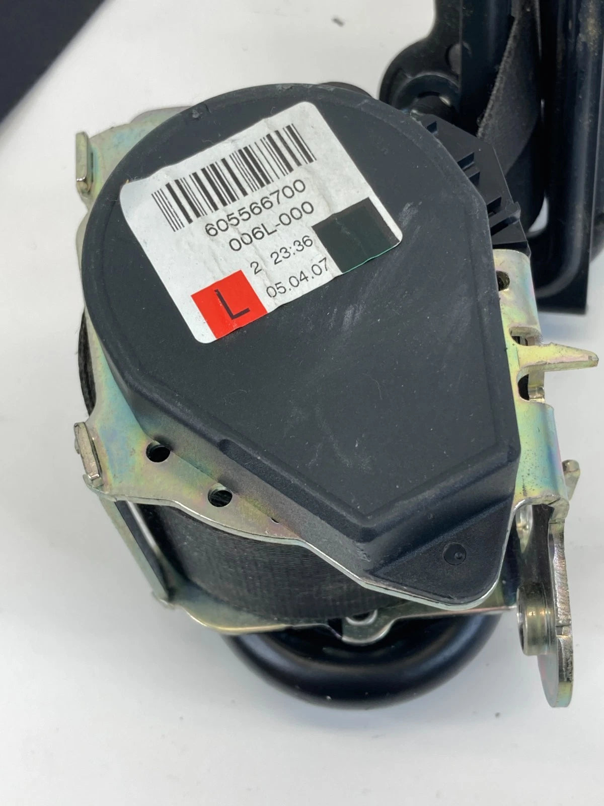 2008-2015 LAND ROVER LR2 FRONT LEFT DRIVER SEAT BELT RETRACTOR 6G9N-61295 OEM