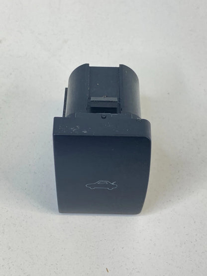 2006-2009 FORD FUSION TRUNK LID OPEN RELEASE CONTROL SWITCH 6E5T-19B514ACW OEM