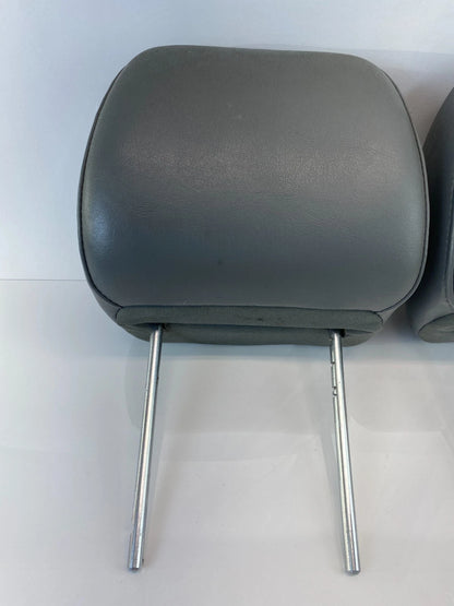 2005-2007 JEEP GRAND CHEROKEE FRONT DRIVER & PASSENGER HEADREST SET PAIR OEM