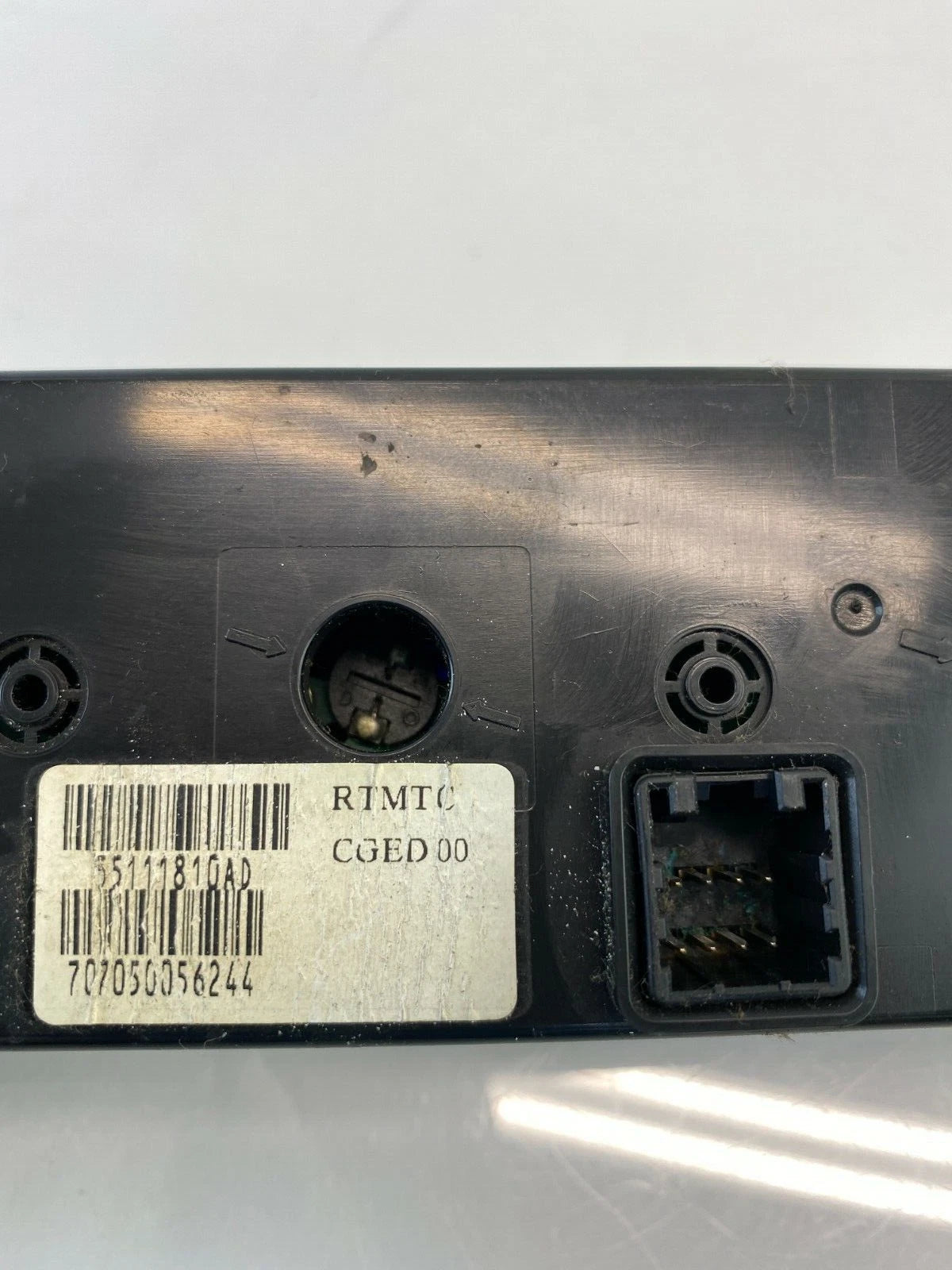 08-11 CHRYSLER TOWN & COUNTRY REAR ROOF MOUNTED A/C CLIMATE CONTROL 55111810AD