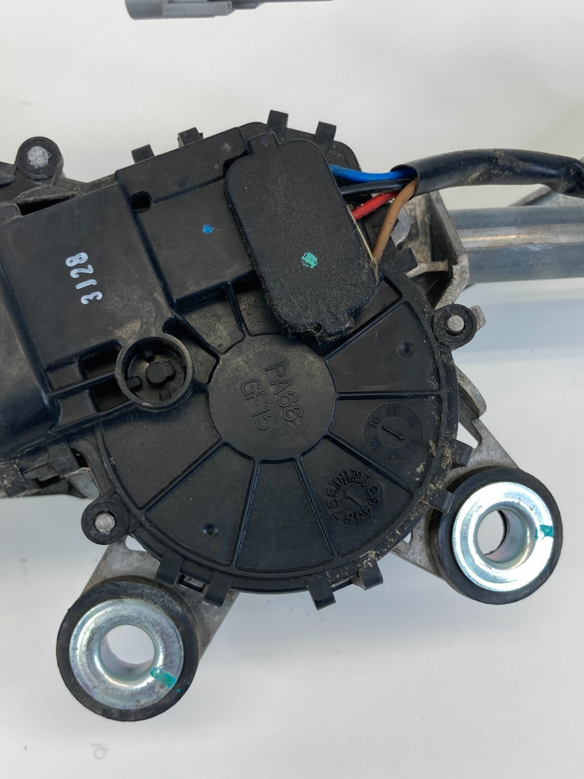 12-15 Chevrolet Captiva Sport Front Windshield Wiper Motor w/ Linkage 20829042