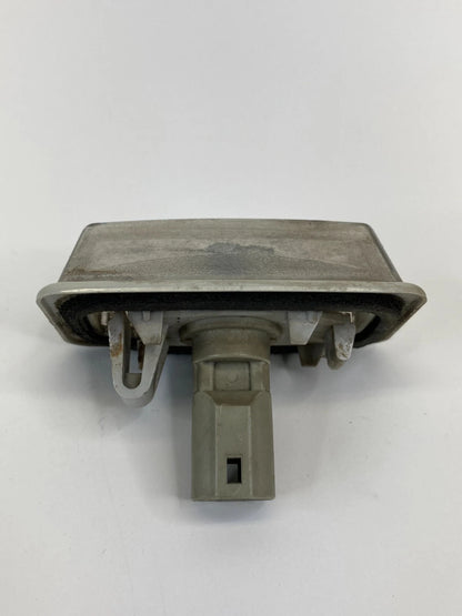 03 04 05 06 07 08 TOYOTA COROLLA REAR BACK TRUNK LICENSE PLATE LAMP LIGHT OEM