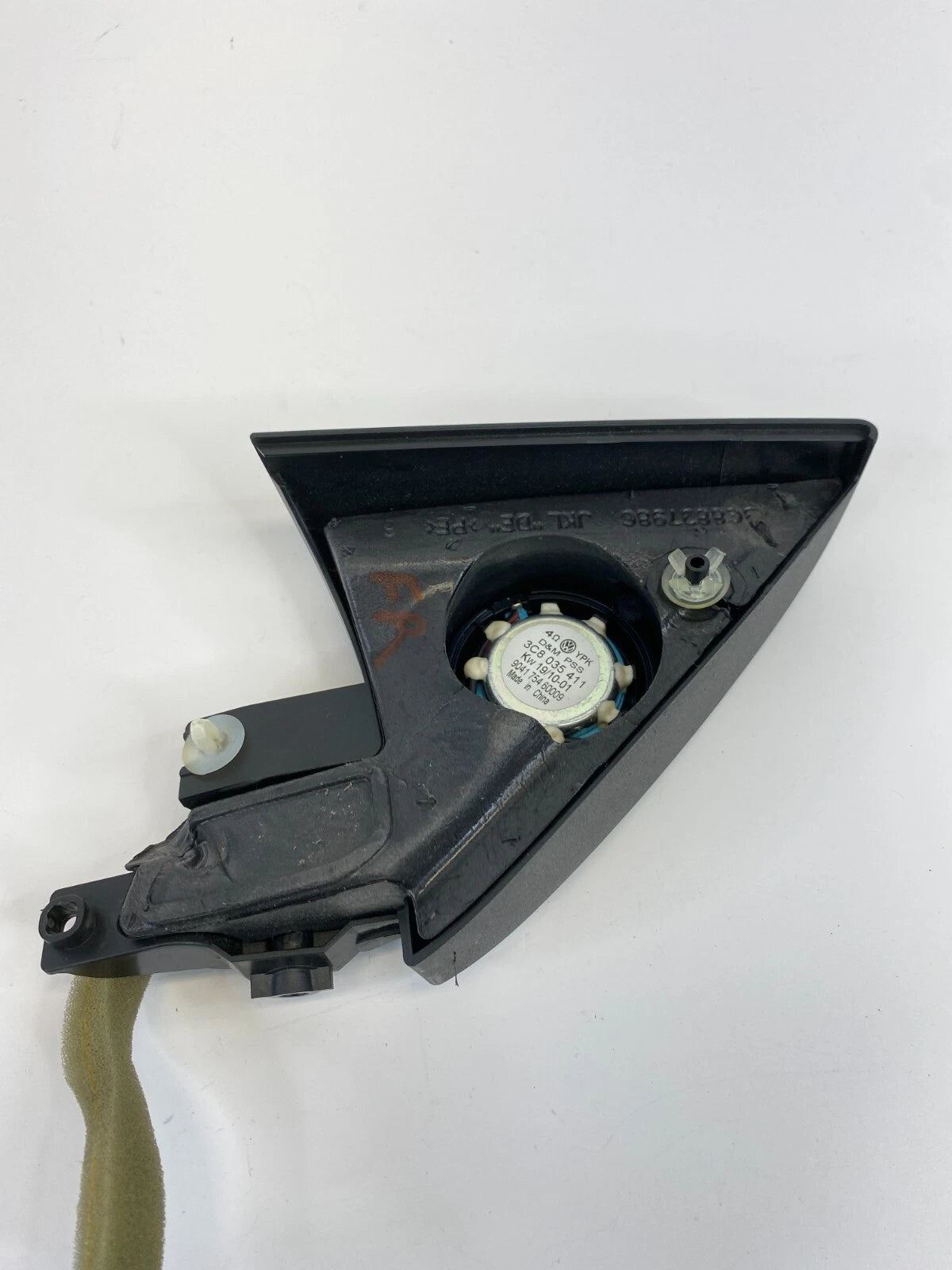 2009-2012 VW VOLKSWAGEN CC FRONT RIGHT PASSENGER SPEAKER TWEETER COVER TRIM OEM