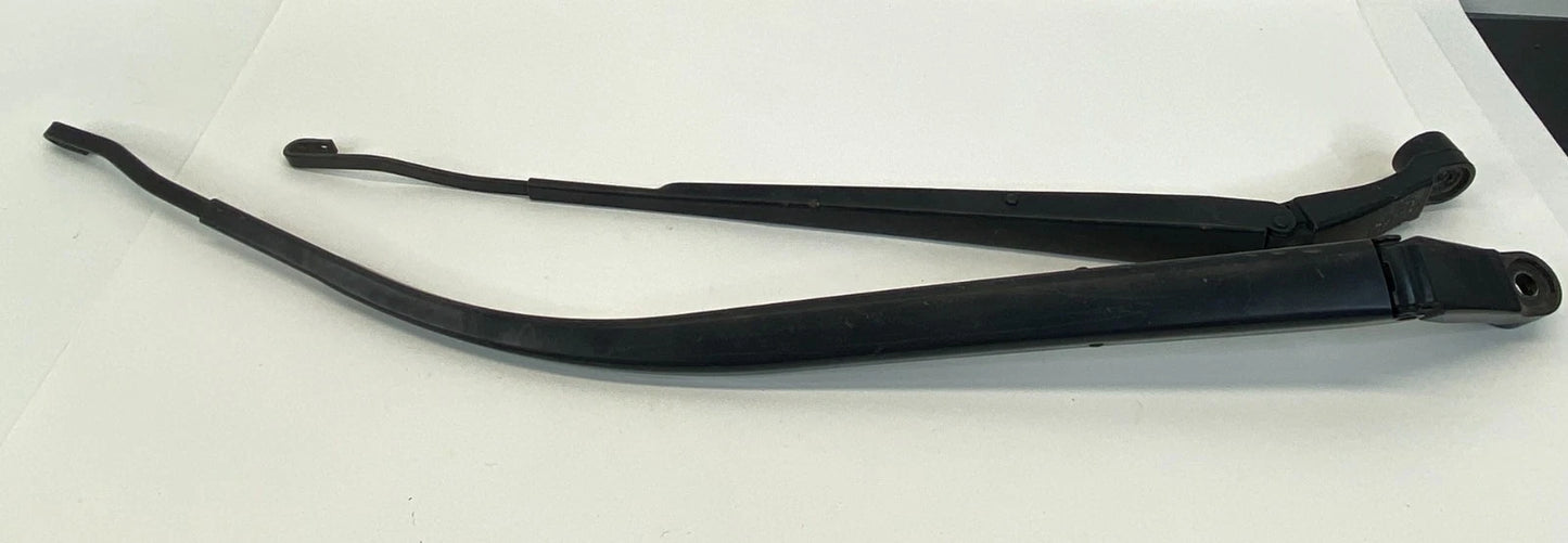 2014-2019 TOYOTA COROLLA WINDSHIELD WIPER ARMS PAIR LEFT & RIGHT SET OEM