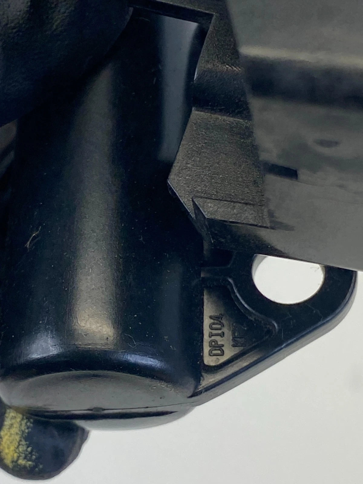 2010 2011 2012 2013 KIA FORTE GLOVE BOX STRUT DAMPER COMPARTMENT OEM