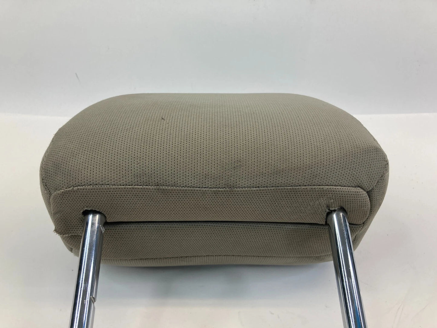 2009 2010 2011 FORD FOCUS FRONT RIGHT SIDE SEAT HEADREST HEAD REST ASSEMBLY OEM