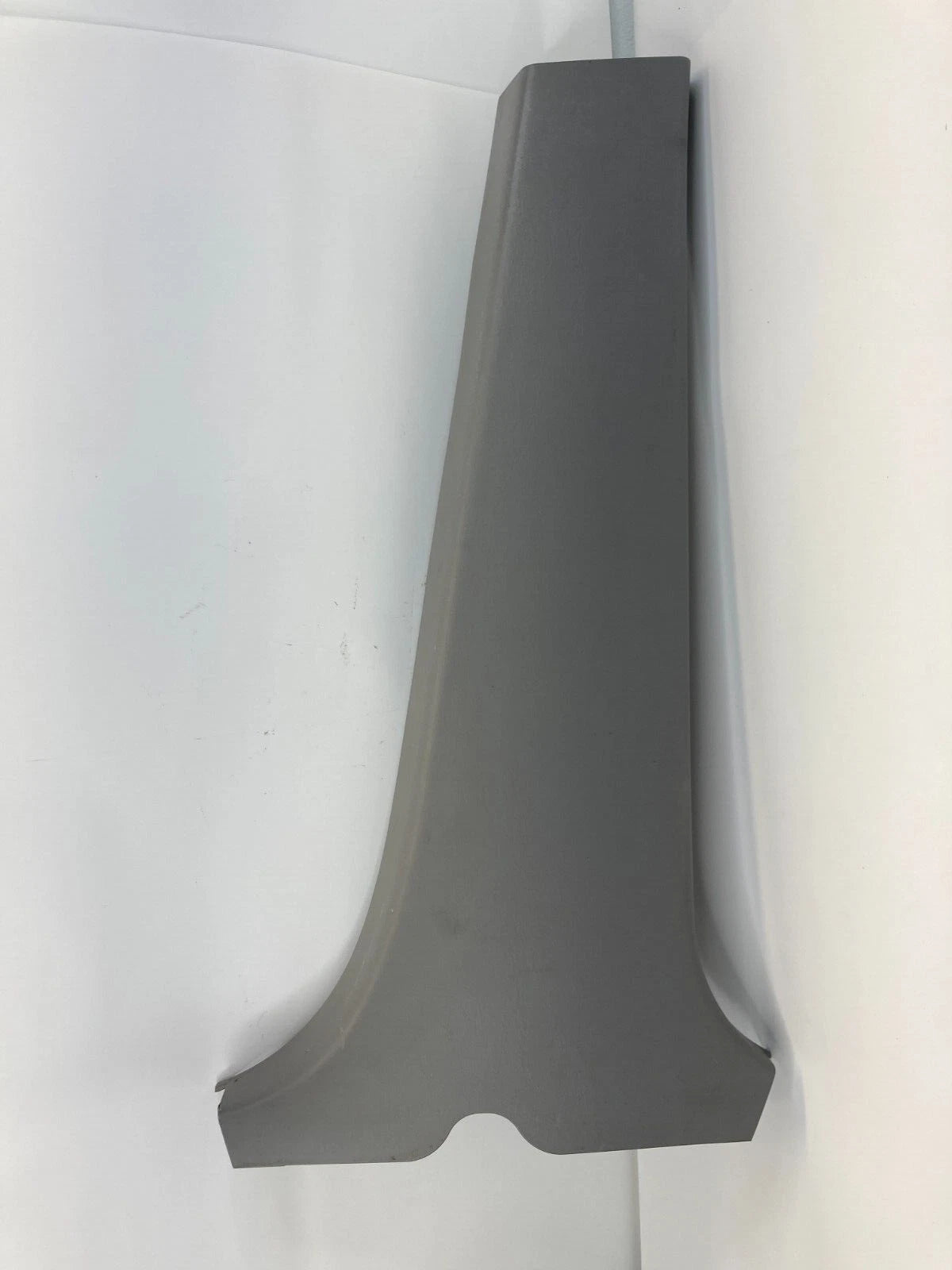 01-07 TOYOTA HIGHLANDER PASSENGER RIGHT CENTER B PILLAR LOWER GARNISH 6241348010