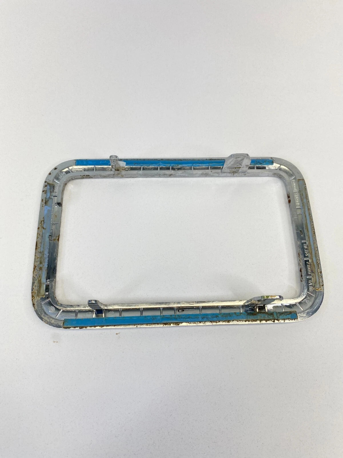 08-11 MERCURY MARINER 08-12 ESCAPE CENTER CONSOLE SHIFTER BEZEL 8L84-78061A16