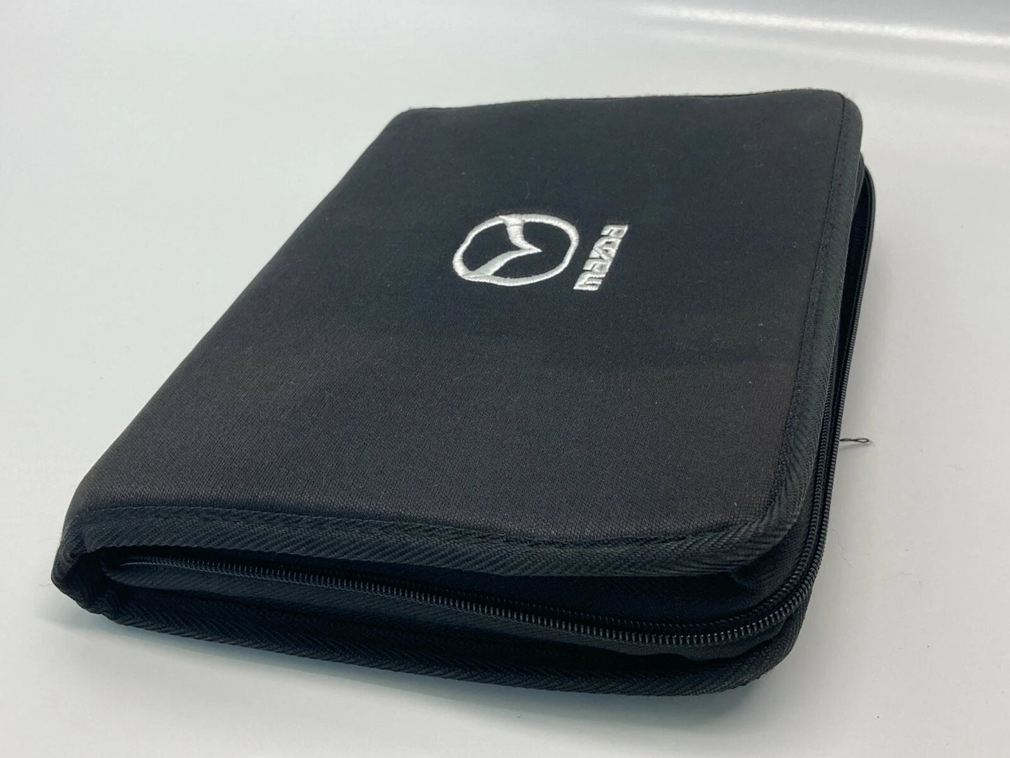 2007 MAZDA3 MAZDA 3 OWNERS MANUAL GUIDE HANDBOOK W/ BOOK CASE 9999-95-038C OEM