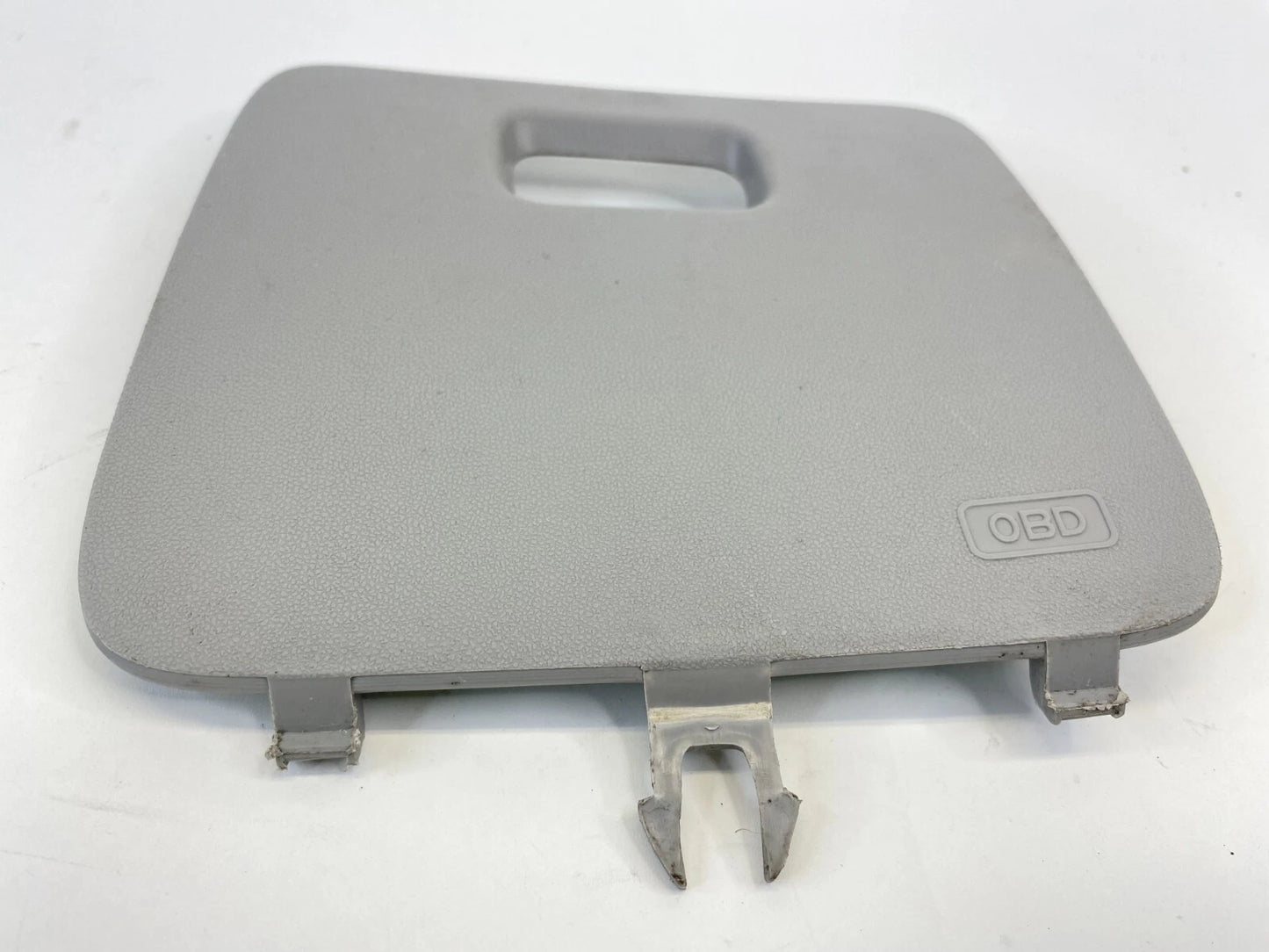 2006-2011 HYUNDAI ACCENT DASH INTERIOR FUSE BLOCK COVER LID 84756-1E100 OEM