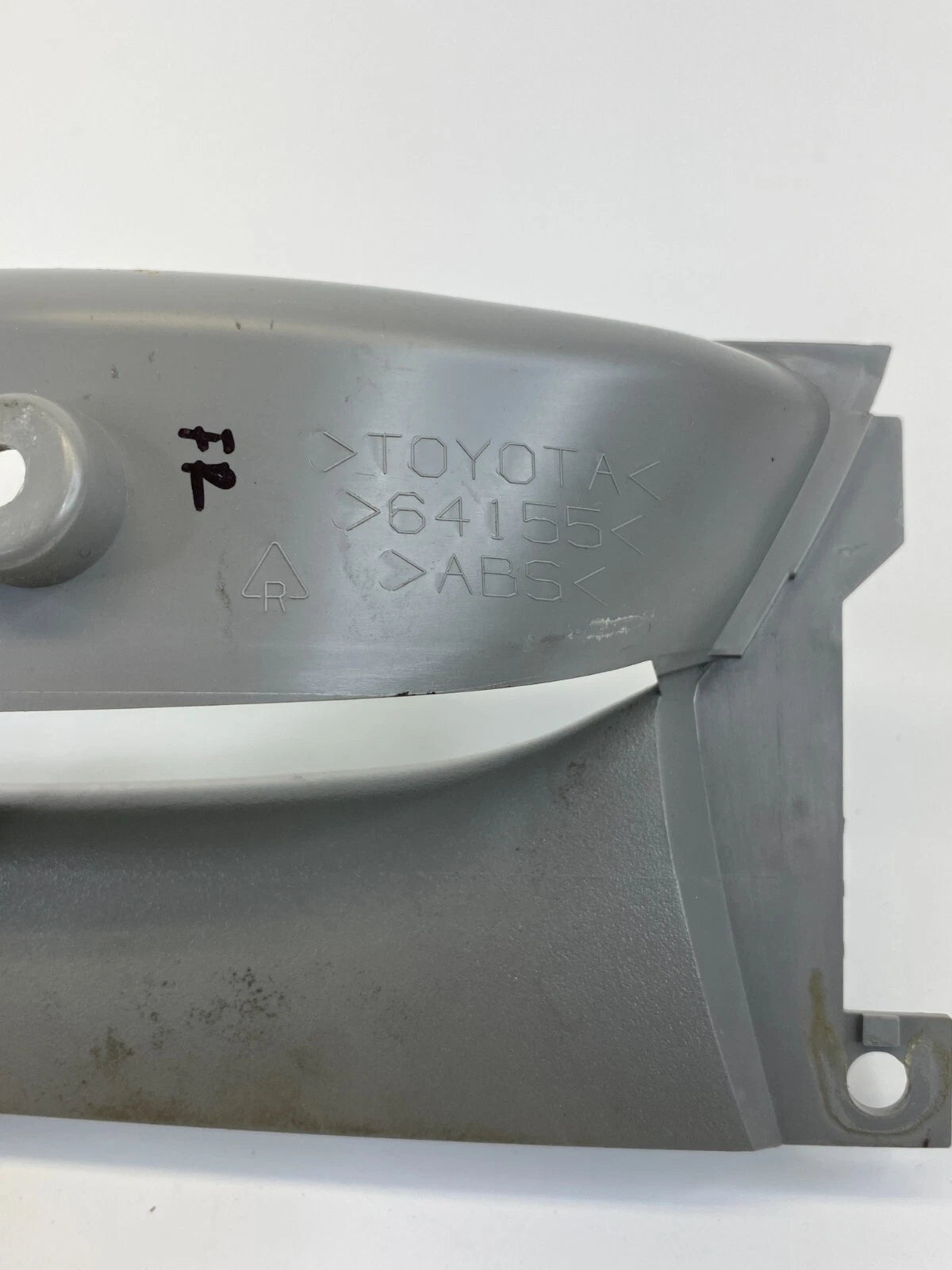 2004-2010 TOYOTA SIENNA FRONT RIGHT INNER DOOR PULL HANDLE BEZEL COVER OEM