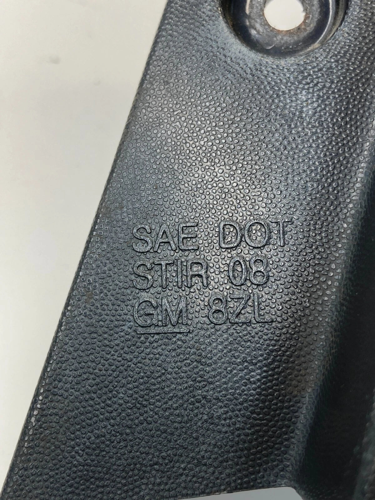 2008-2010 SATURN VUE REAR RIGHT SIDE QUARTER PANNEL MOUNTED TAIL LIGHT TAILLIGHT