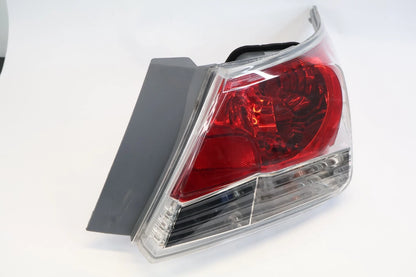 2008-2012 HONDA ACCORD SEDAN RIGHT PASSENGER TAILLIGHT TAIL LAMP ASSEMBLY OEM