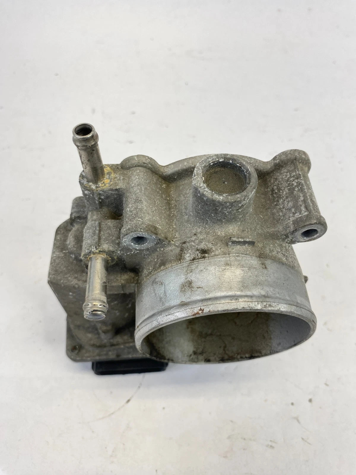 2005-2011 TOYOTA TUNDRA 4.0L V6 THROTTLE BODY VALVE ASSEMBLY OEM 22030-0P010