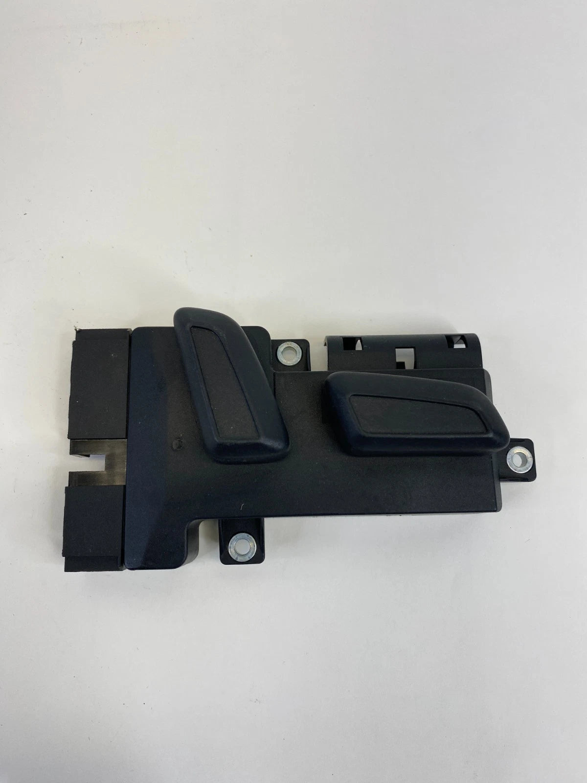 2009-2017 VOLKSWAGEN CC FRONT RIGHT POWER SEAT ADJUSTER SWITCH 8K0-959-748 OEM