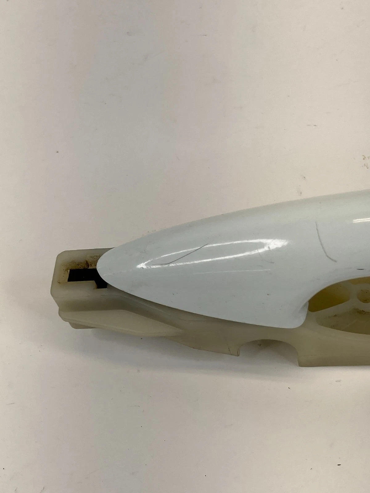 2012-2017 HYUNDAI ACCENT SEDAN REAR RIGHT BACK EXTERIOR DOOR HANDLE ASSEMBLY