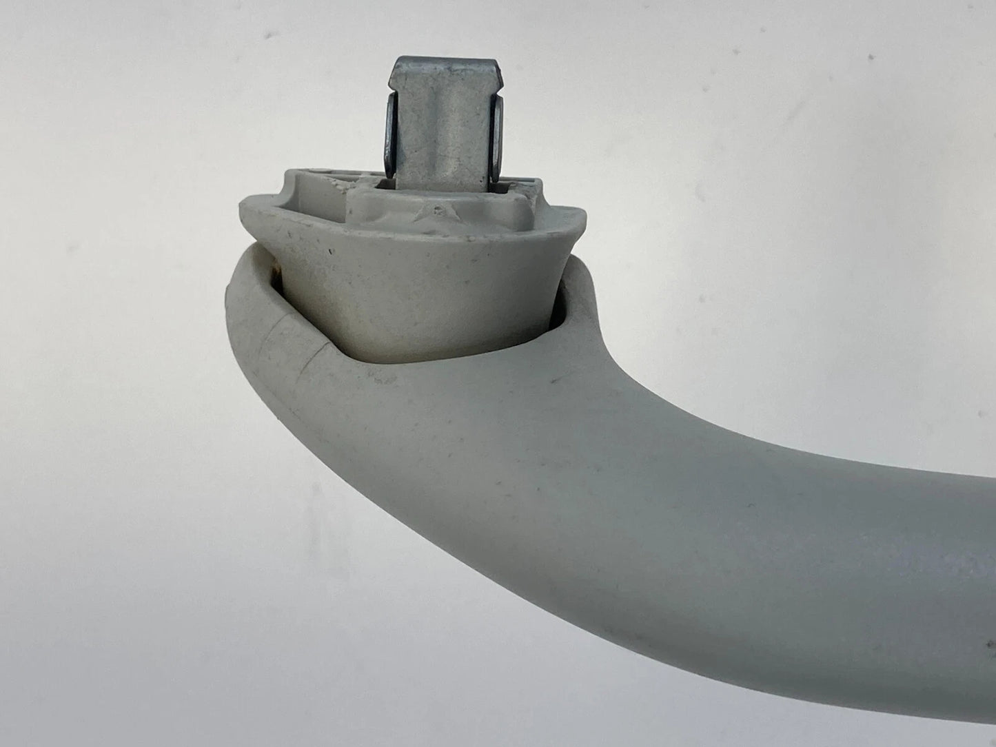 2011-2018 VW VOLKSWAGEN JETTA FRONT LEFT INTERIOR ROOF GRAB GRIP ASSIST HANDLE