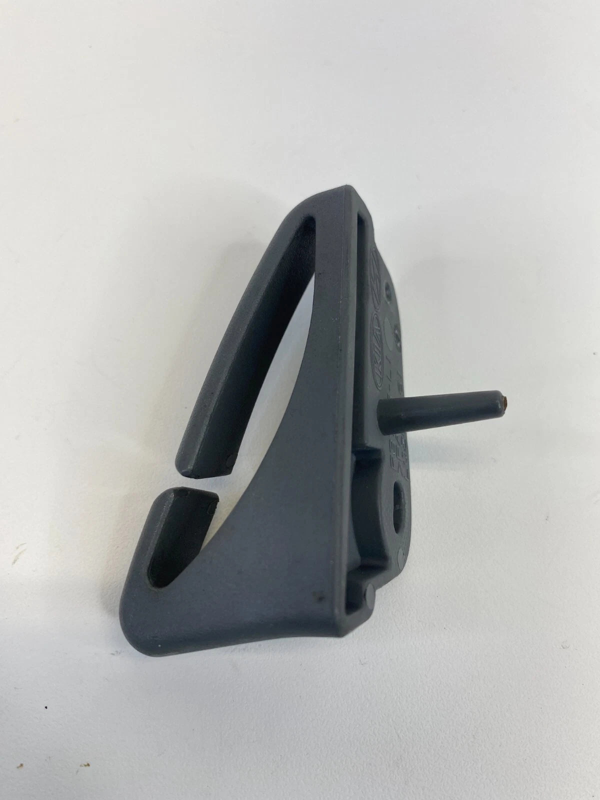 2011-2016 HYUNDAI ELANTRA REAR SEAT HEADREST HEAD REST GUIDE SLEEVE L0263161 OEM