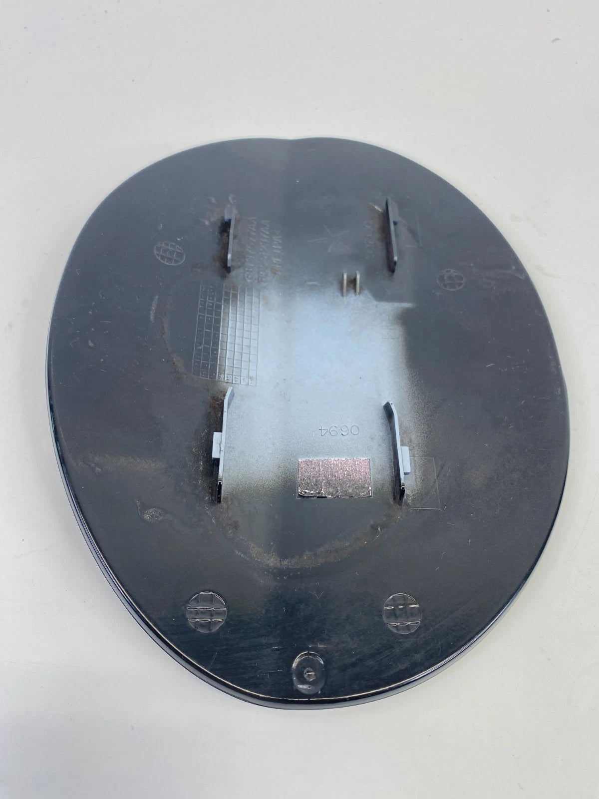 2015-2017 Chrysler 200 Fuel Filler Tank Gas Door Outer Cover Lid 68137577AA OEM