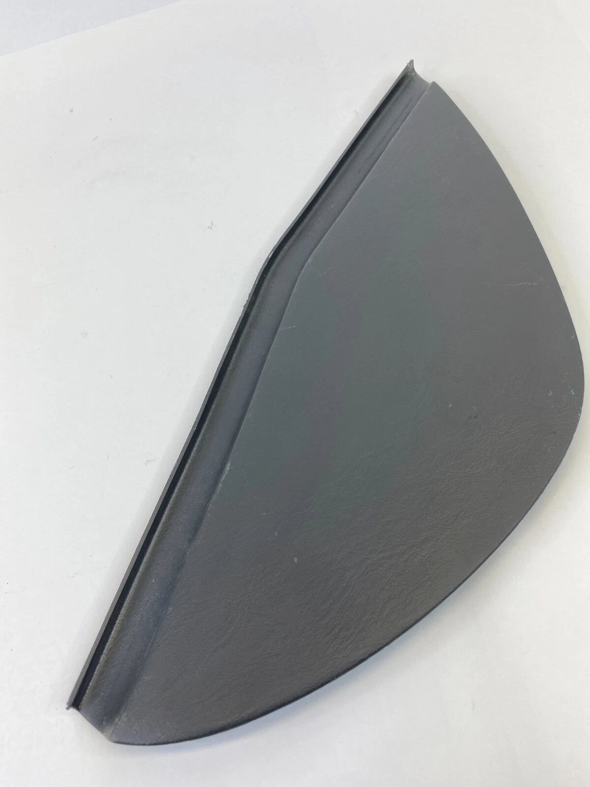 03-07 FORD ESCAPE DASH RIGHT PASSENGER SIDE END CAP COVER TRIM YL84-7804480-B