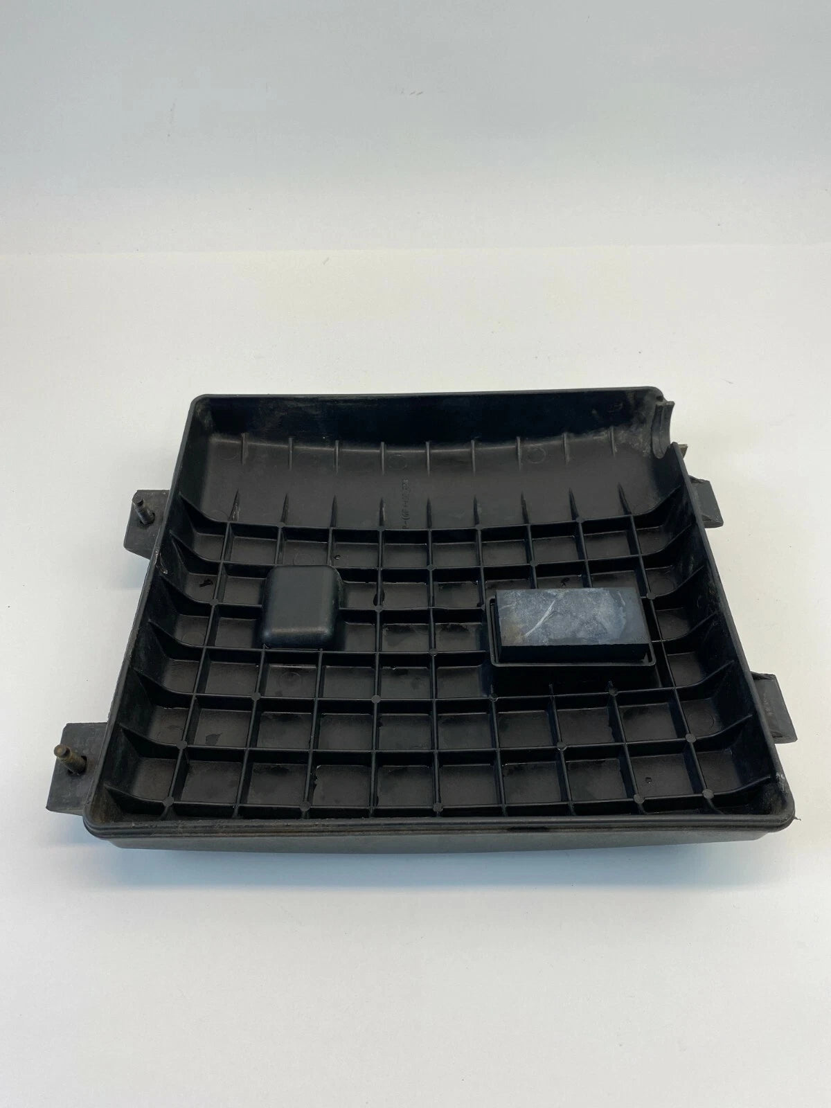 2005 2006 2007 SATURN RELAY 3.5L ENGINE COMPUTER ECM ECU PCM COVER TRIM BEZEL