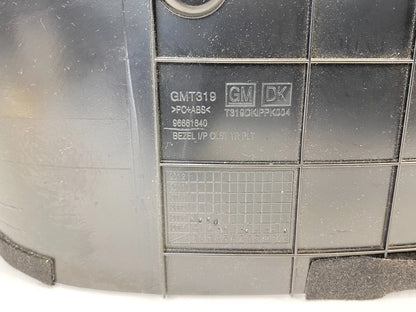 2008-2010 SATURN VUE CLUSTER UPPER COLUMN COVER TRIM SURROUND TRIM 96661640 OEM