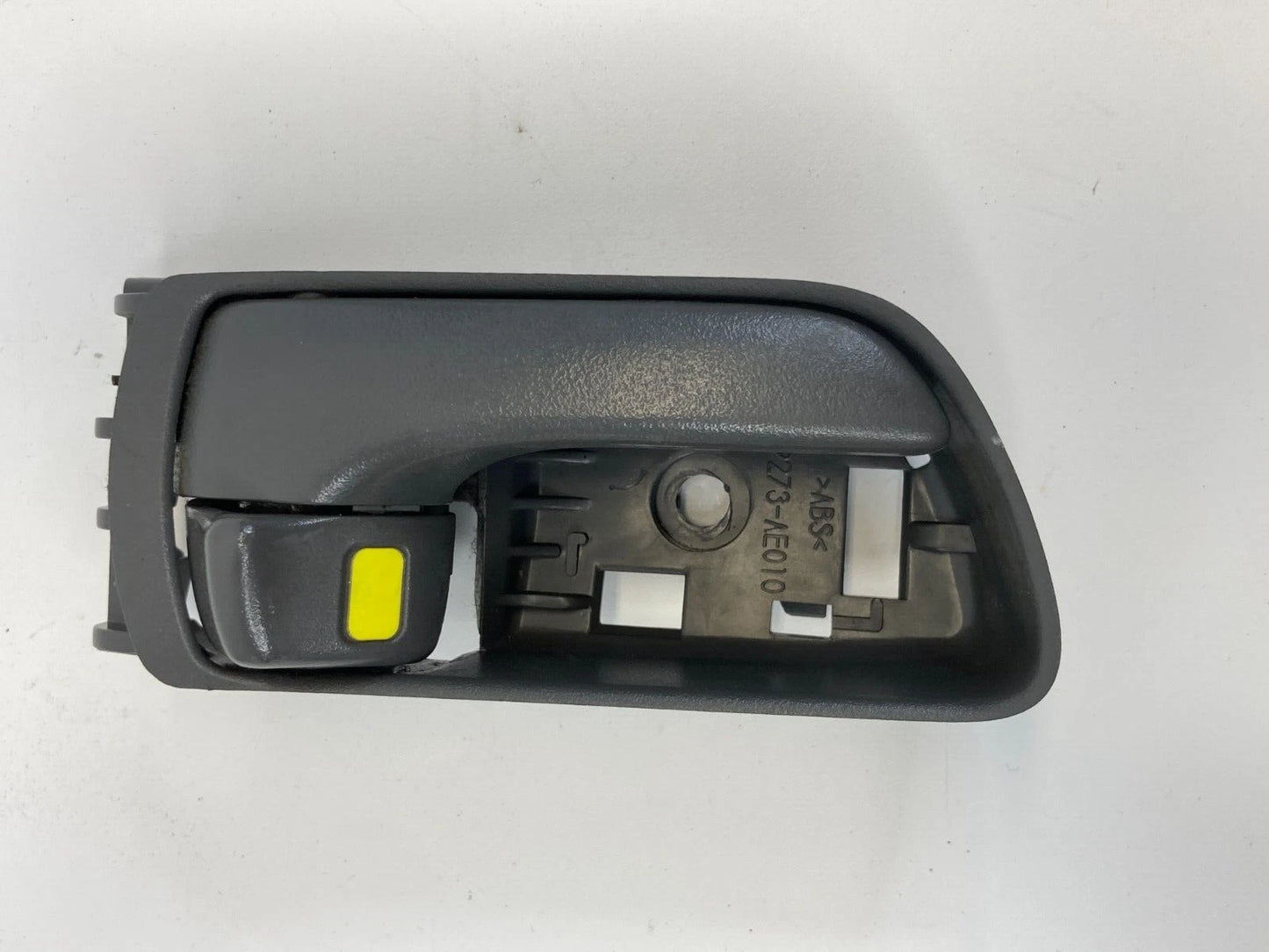 04-10 TOYOTA SIENNA CE & LE FRONT RIGHT PASSENGER INTERIOR DOOR HANDLE FR RH OEM