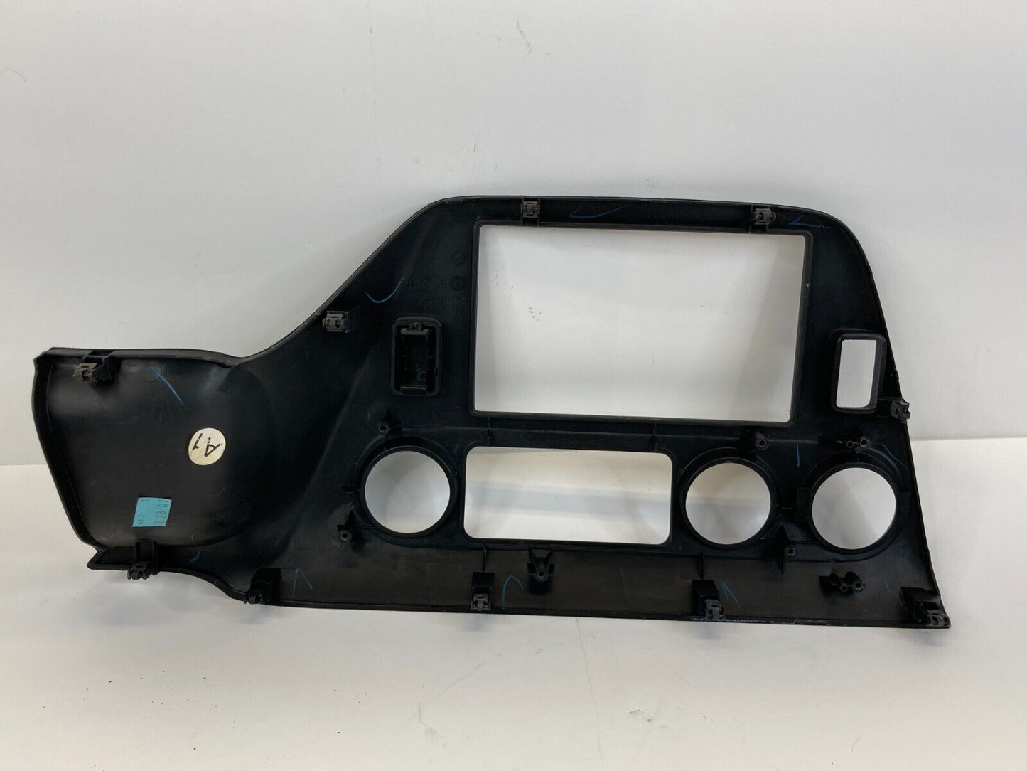 99-04 Honda Odyssey Dash Center Radio Climate Control Bezel Trim 77250-S0X-A0