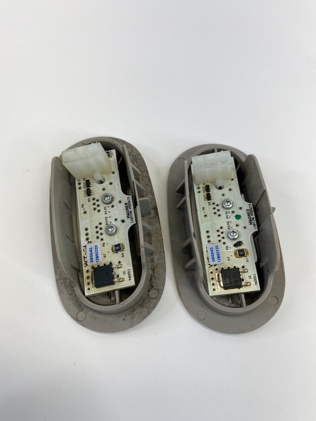 2011-2016 Chrysler Town & Country Front Side Door Courtesy Light Lamp OEM