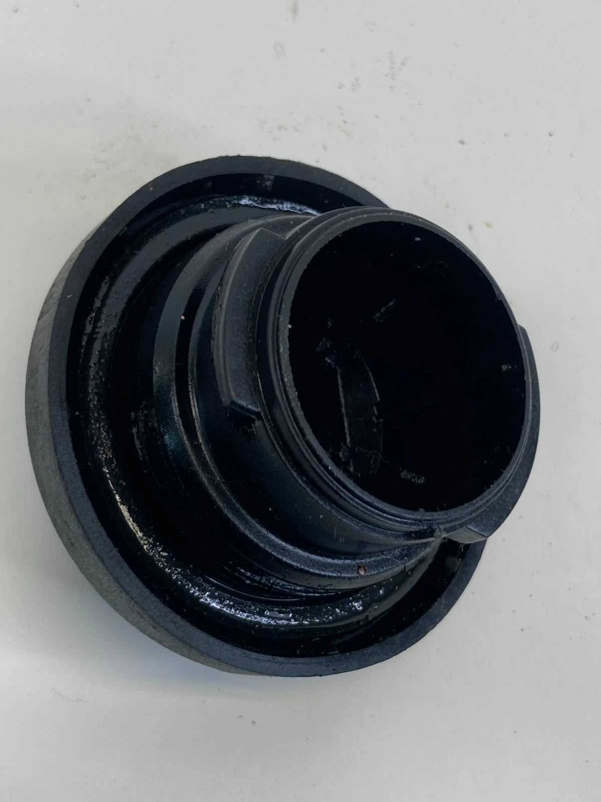 2007-2015 Mini Cooper 1.6L 16V Engine Compartment Oil Filler Cap Cover OEM