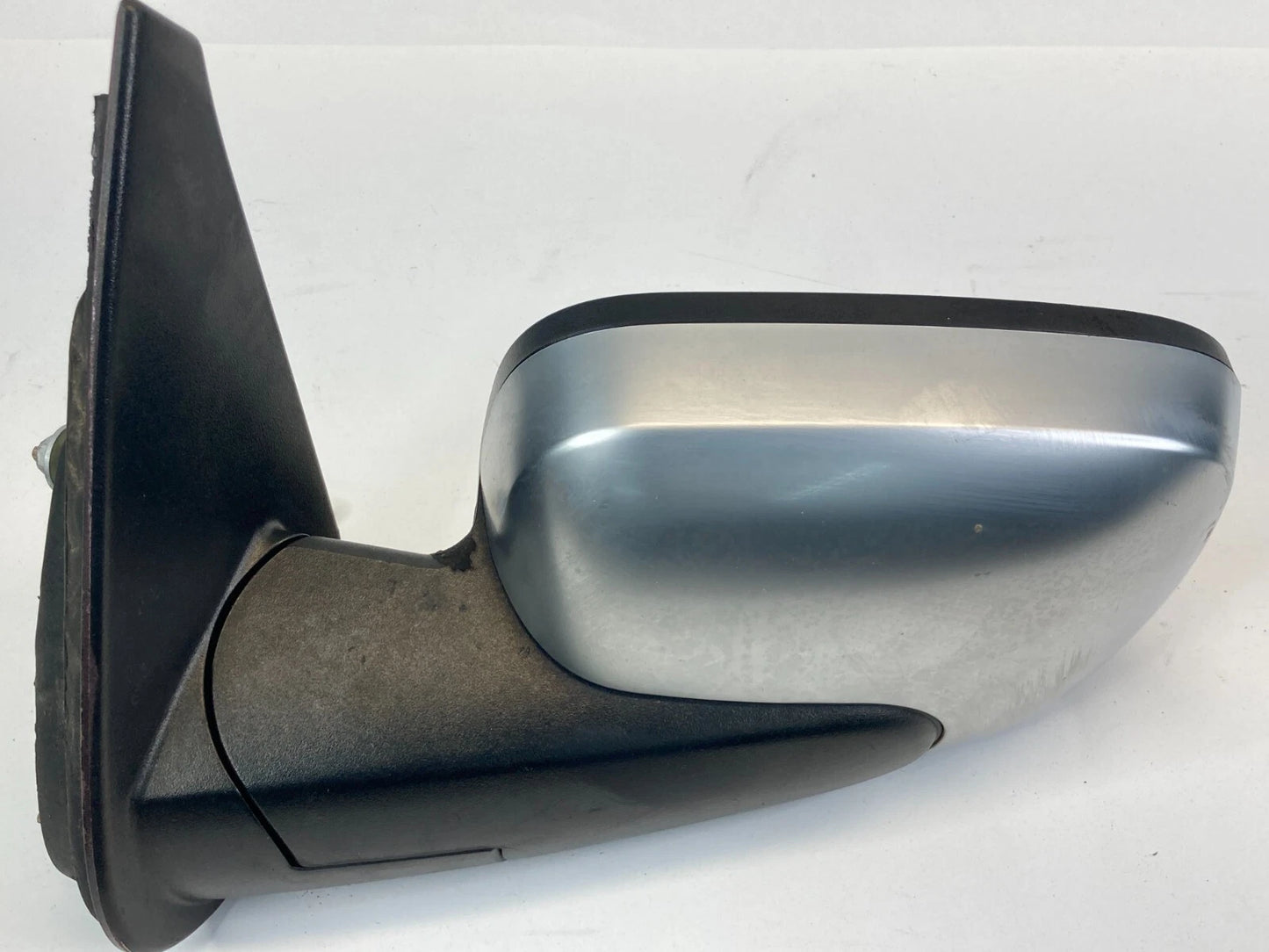 2006-2011 CHEVROLET HHR FRONT DRIVER SIDE VIEW POWER DOOR MIRROR OEM 15910643