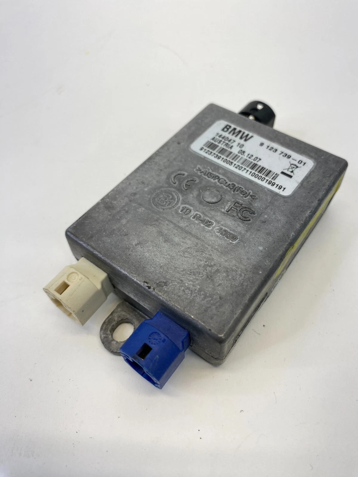 2007 2008 BMW 328XI USB INTERFACE HUB ADAPTER CONTROL MODULE UNIT 9123739-01 OEM