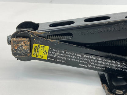 92-05 GRAND AM 99-04 ALERO 97-03 MALIBU SPARE TIRE JACK SCISSORS & CRANK HANDLE