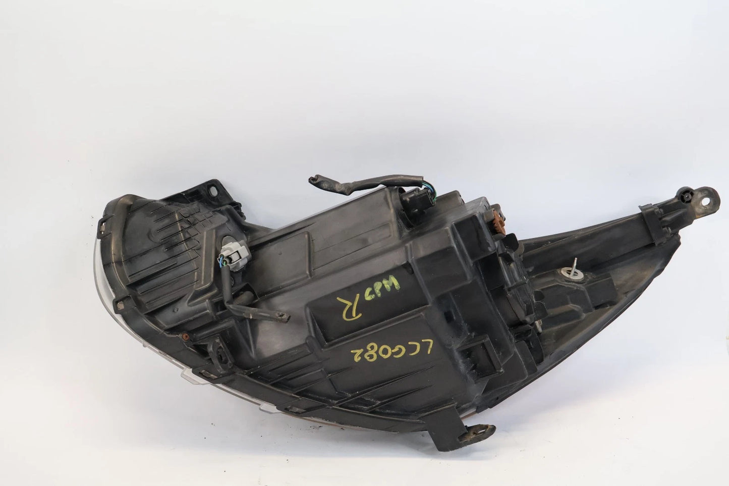 2012-2014 HYUNDAI ACCENT FRONT RIGHT HEADLIGHT HEADLAMP HALOGEN OEM FACTORY