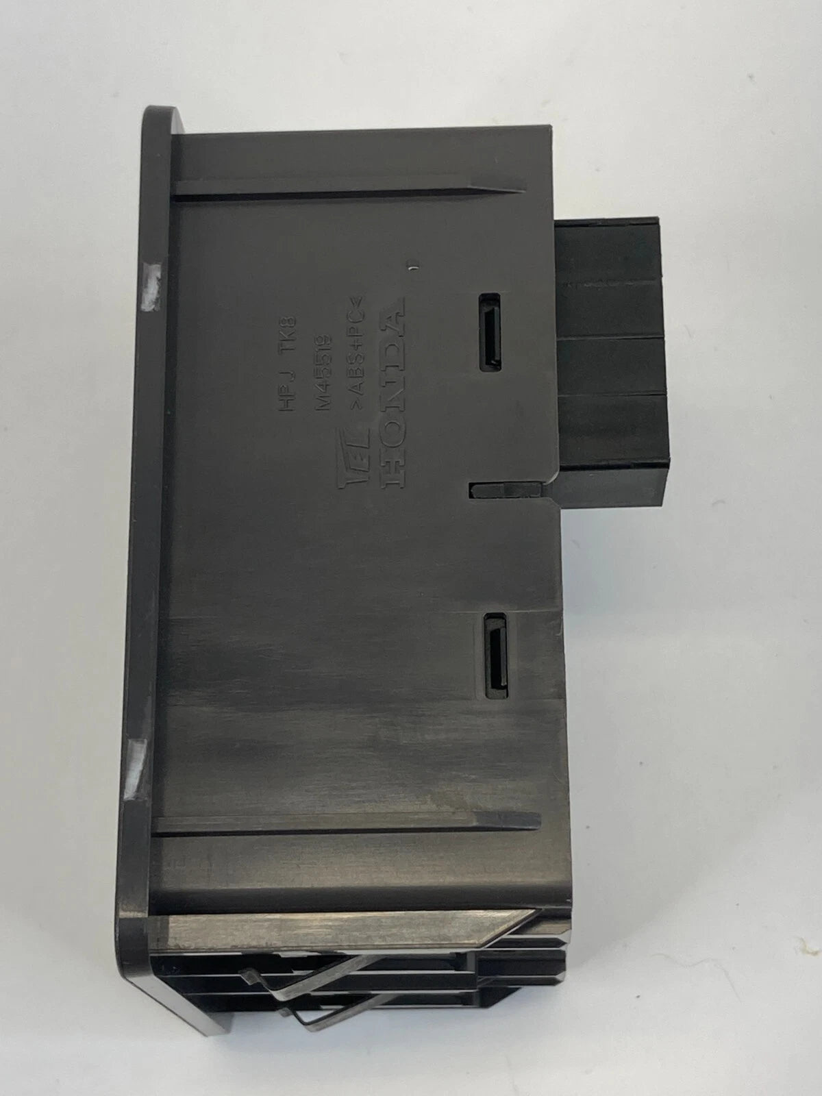 11 12 13 14 15 16 17 HONDA ODYSSEY VLR TV INPUT AUDIO HEADPHONE JACK M45519 OEM