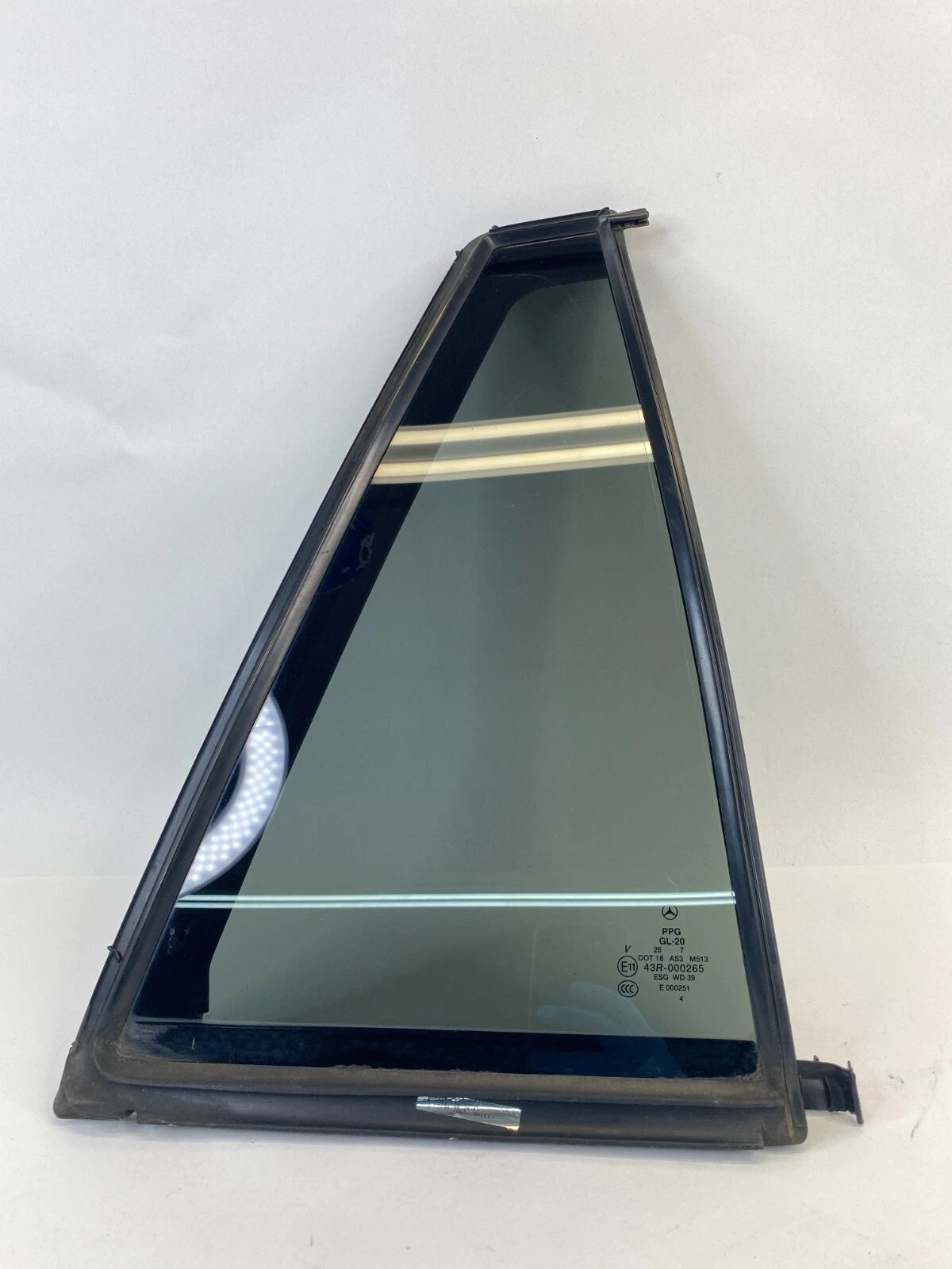 06-12 MERCEDES-BENZ R350 REAR RIGHT SIDE QUARTER WINDOW GLASS A2517301855 OEM