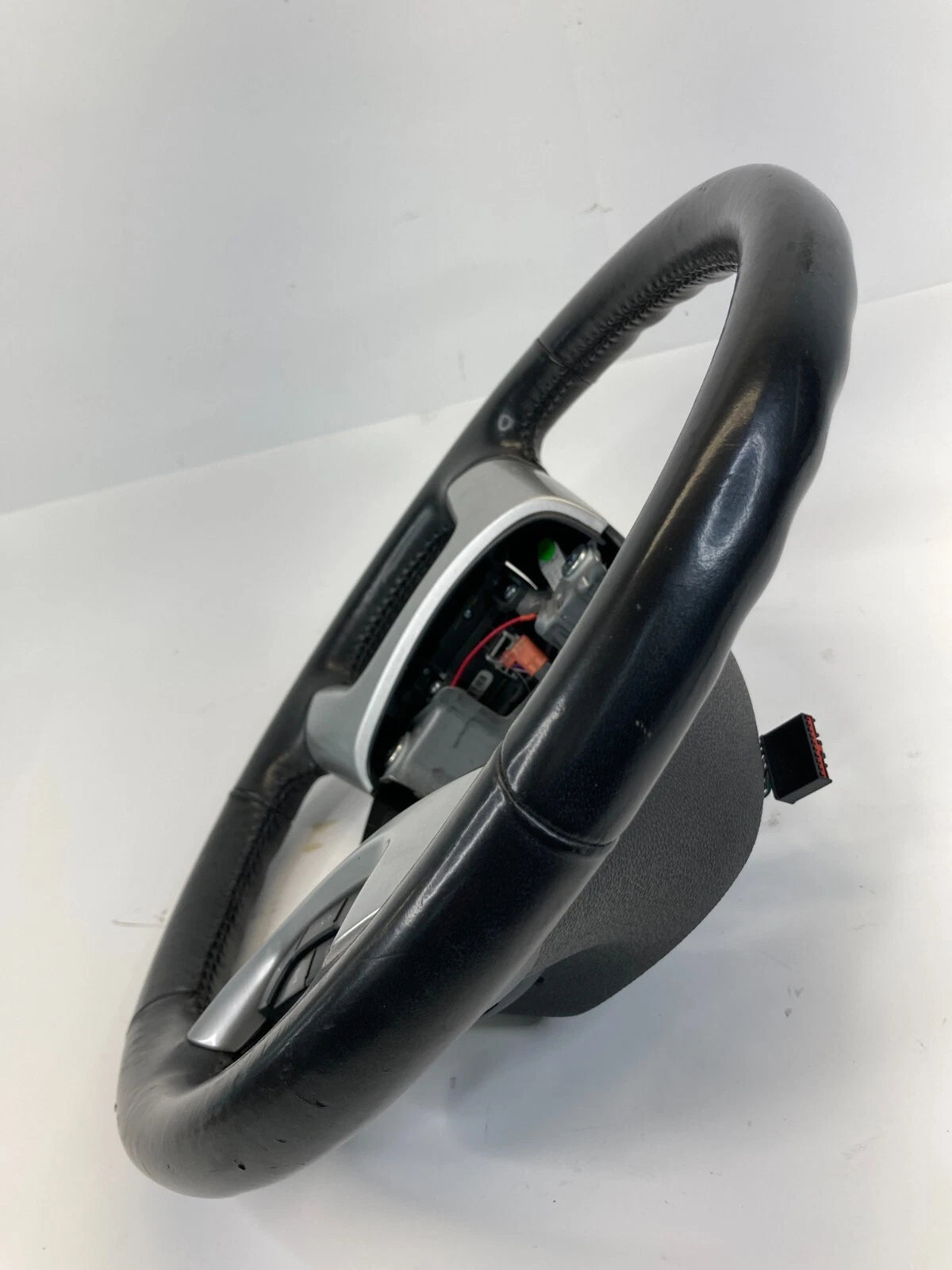 2009-2012 GMC ACADIA BUICK ENCLAVE STEERING WHEEL W/ SWITCHES 20910933 OEM