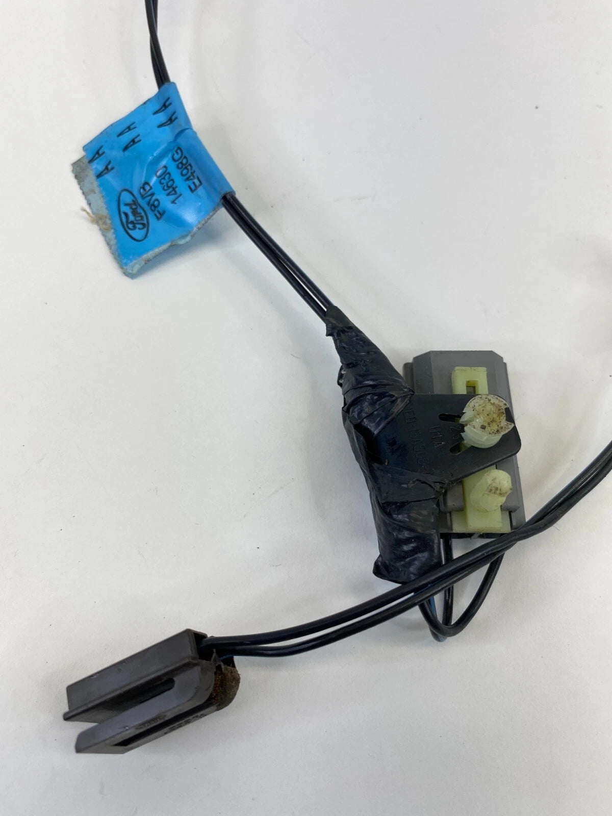 98-02 LINCOLN TOWN CAR FRONT RIGHT DOOR WINDOW HARNESS WIRE WIRING F8VB14630 OEM