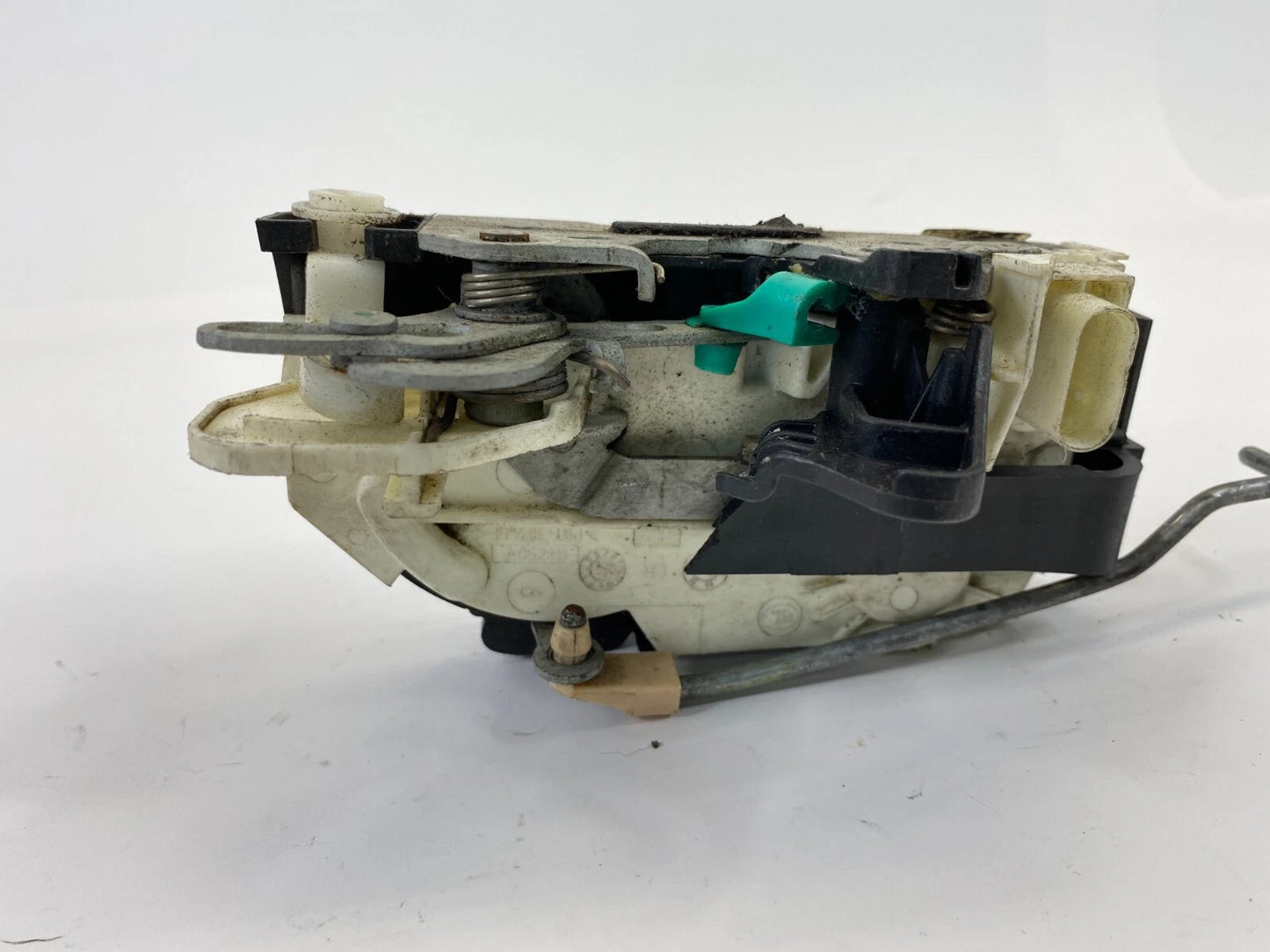 2007-2009 DODGE CALIBER REAR LEFT SIDE DOOR LOCK LATCH ACTUATOR 04589415AG OEM